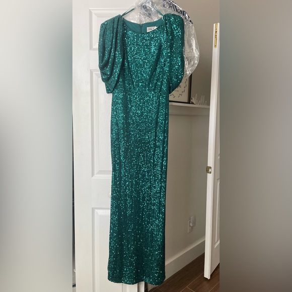 Beautiful evening gown size 2 by Eliza J. Worn 1x and received a lot compliments - Picture 3 of 4